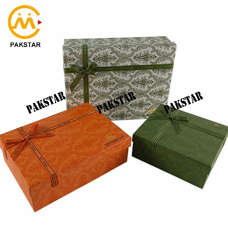 Custom clothing present gift packaging box with ribbon